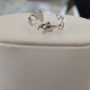 Dolphin Toe Ring